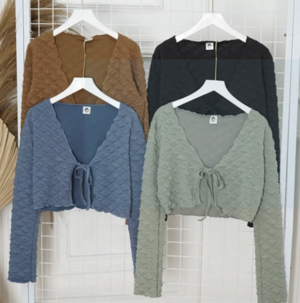 Cuplikan layar 2025-07-31 212437 CARDIGAN WANITA BUBBLE CARDY CROP LENGAN PANJANG